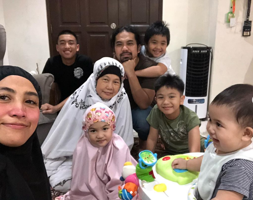 "Dengan Anak Tak Boleh Cakap Pusing-Pusing, Mereka Tak Faham" Ozlynn Kongsi Cara Disiplinkan Anak 11 “Dengan Anak Tak Boleh Cakap Pusing-Pusing, Mereka Tak Faham” Ozlynn Kongsi Cara Disiplinkan Anak