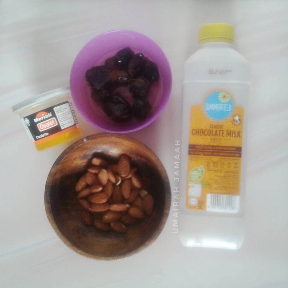 Buatkan Aiskrim Kurma Homemade, Anak Kenyang Sihat Pulak Tu! 8 Buatkan Aiskrim Kurma Homemade, Anak Kenyang Sihat Pulak Tu!