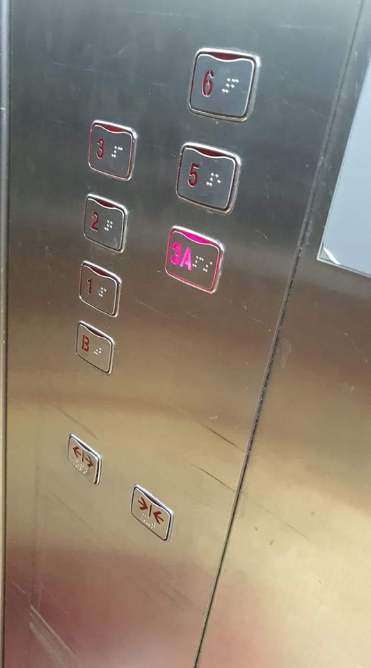 Jangan Biar Anak Tekan Lif, Kita Tolong Tekankan, Lagi Selamat! 7 Jangan Biar Anak Tekan Lif, Kita Tolong Tekankan, Lagi Selamat!