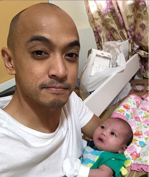 Dua Bodyguard Siti Khadijah! Tomok Syukur Hadirnya Khadijah Meriahkan Keluarga