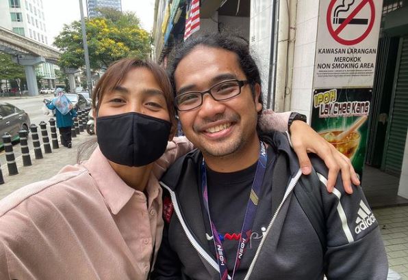 "Pelik-Pelik Cara Tidur Dia, Sebijik Pak Dia" Ozlynn Kongsi Gelagat Moleiq, Buat Wargamaya Terhibur! 12 “Pelik-Pelik Cara Tidur Dia, Sebijik Pak Dia” Ozlynn Kongsi Gelagat Moleiq, Buat Wargamaya Terhibur!