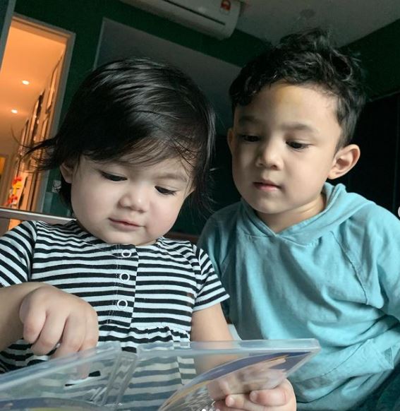 "I'm Sorry Mommy", Comelnya Mengaku Salah Masukkan Benda Dalam Hidung, Kesiannya Alisa! 13 “I’m Sorry Mommy”, Comelnya Mengaku Salah Masukkan Benda Dalam Hidung, Kesiannya Alisa!