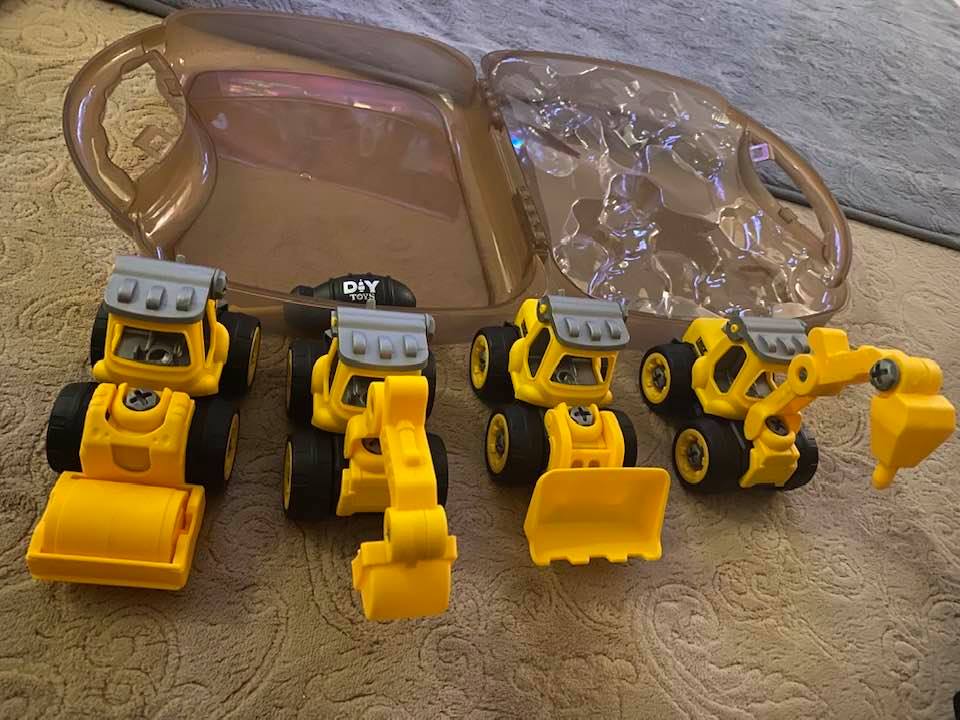 Semua Benda Nak Masuk Dalam Mulut, Fasa ‘Mouthing’ Buat Anak Kenal Bentuk, Pantaulah! 10 Semua Benda Nak Masuk Dalam Mulut, Fasa ‘Mouthing’ Buat Anak Kenal Bentuk, Pantaulah!