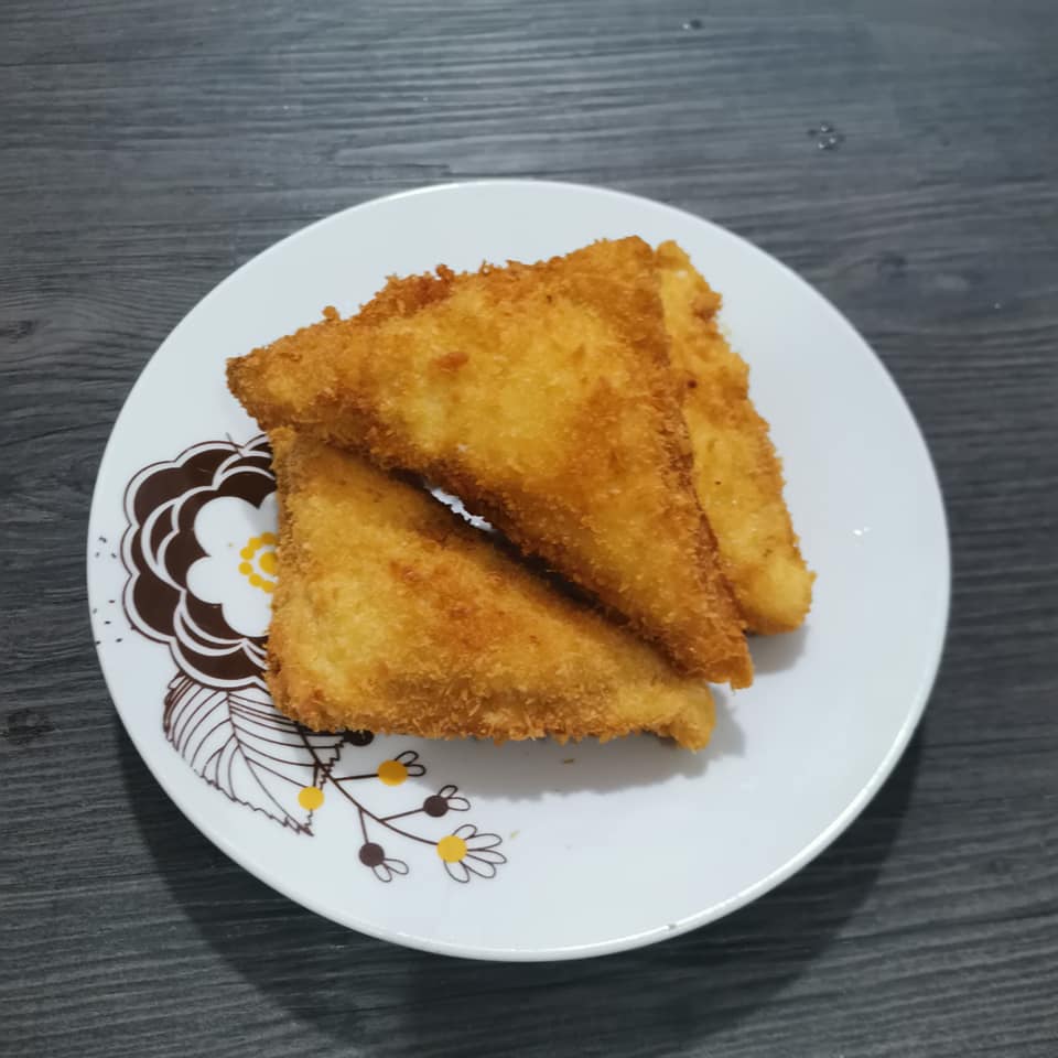 Resipi Roti Goreng Crispy Carbonara Cheese, 10 Minit Dah Habis Licin! 14 Resipi Roti Goreng Crispy Carbonara Cheese, 10 Minit Dah Habis Licin!