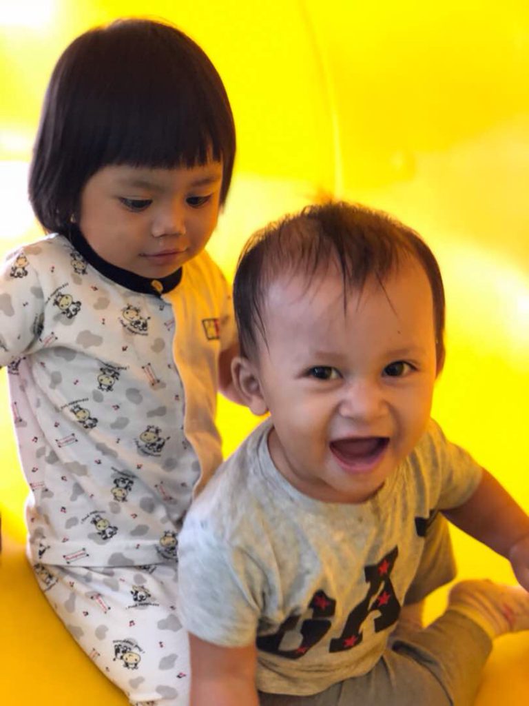 Rugi Tak Ambil & Simpan Gambar Anak Masa Kecil, Buat Kenangan Bila Mereka Besar Nanti! 10 Rugi Tak Ambil & Simpan Gambar Anak Masa Kecil, Buat Kenangan Bila Mereka Besar Nanti!