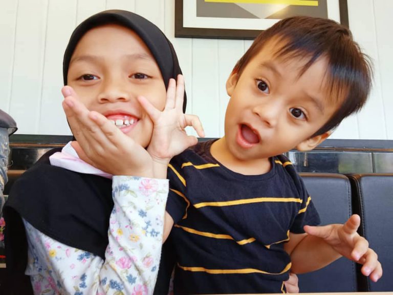 Tak Perlu Jadi Mak Ayah ‘Perfectionist’ Target Lebih Pada Anak, Buat Anak ‘Down’!