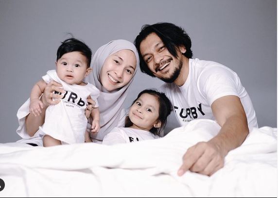 "Nanti Tak Handsome", Bimbang Ayah Tak 'Handsome, Anak Shukri Yahya Tak Bagi Potong Rambut, Comelnya! 9 “Nanti Tak Handsome”, Bimbang Ayah Tak ‘Handsome, Anak Shukri Yahya Tak Bagi Potong Rambut, Comelnya!