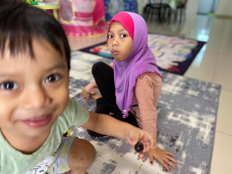 Selalu Sangat Pukul Kawan, Cara Anak Lepaskan Emosinya, Mak Ayah Kena Bantu Anak Kawal Diri! 10 Selalu Sangat Pukul Kawan, Cara Anak Lepaskan Emosinya, Mak Ayah Kena Bantu Anak Kawal Diri!