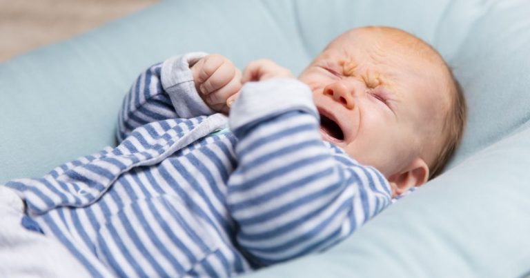 Bayi Meneran Tak Semestinya Sembelit, Pulihkan Anak Susah Buang Air Besar Dengan Cara Ni, Mesti Lancar! 8 Bayi Meneran Tak Semestinya Sembelit, Pulihkan Anak Susah Buang Air Besar Dengan Cara Ni, Mesti Lancar!