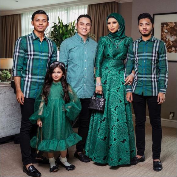 “Aaisyah Demam, Suami Batuk Selesema” Che Ta Dedah Anak & Suami Pernah Positif Covid-19,