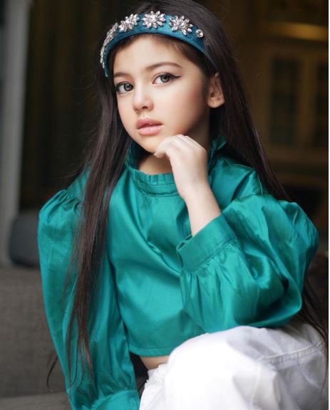 “Aaisyah Demam, Suami Batuk Selesema” Che Ta Dedah Anak & Suami Pernah Positif Covid-19,