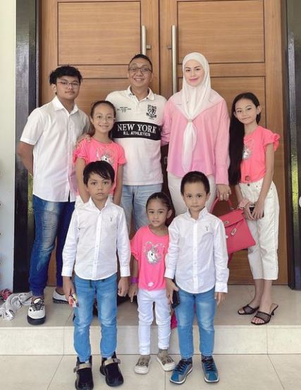 “Tak Tidur Dari 2 Pagi” Anak Rebecca Alami Jangkitan Kuman Di Paru-Paru, Mohon Doa Semua!