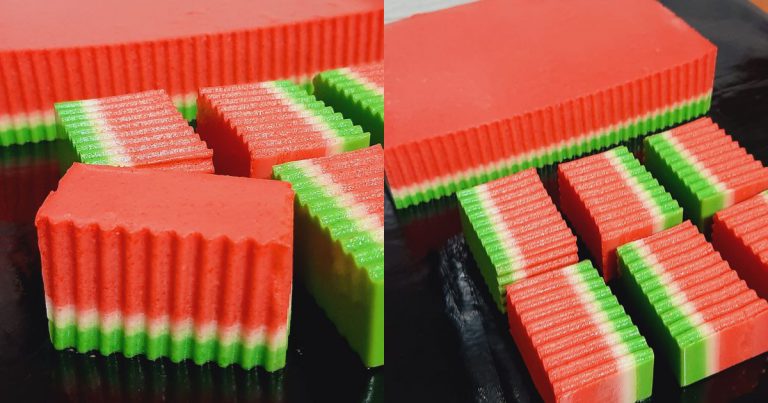 Roti Nak ‘Expired’, Buat Puding Roti Tembikai. Ikut Step Ni, Elok Hasilnya!