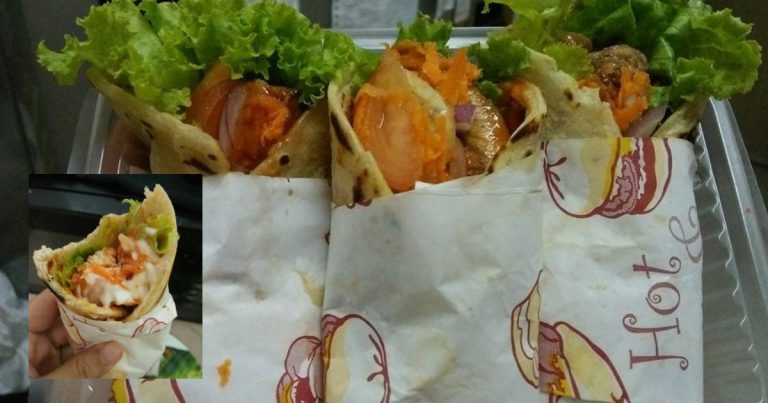 Resipi Tortilla ‘Homemade’ Anak Mesti Suka, 5 Bahan Je. Letak Inti Dah Boleh Makan!