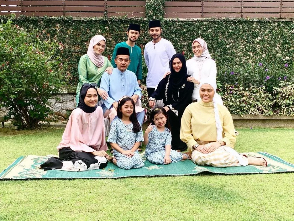 “Boleh Ke Saya Nak Saman?” – Luahan Hati Rosyam Nor Bila Cucu Trauma Akibat Kecuaian Doktor