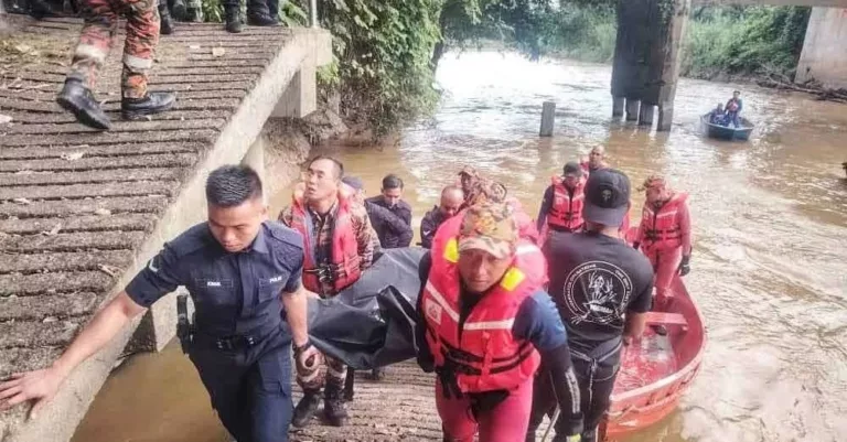 Ibu Sempat Serah Anak Sebelum Lemas, Kereta Tiba-Tiba Terjunam Masa Teman Suami Memancing!