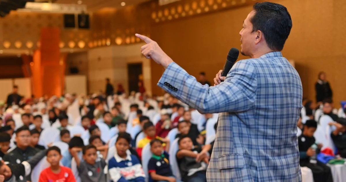 Konvensyen Skor A UPKK Hatimurni x Pa&Ma 2025, Menyatukan Semangat & Ilmu Sebagai Rakan Strategik Pendidikan Islam! 17 Konvensyen Skor A UPKK Hatimurni x Pa&Ma 2025, Menyatukan Semangat & Ilmu Sebagai Rakan Strategik Pendidikan Islam!