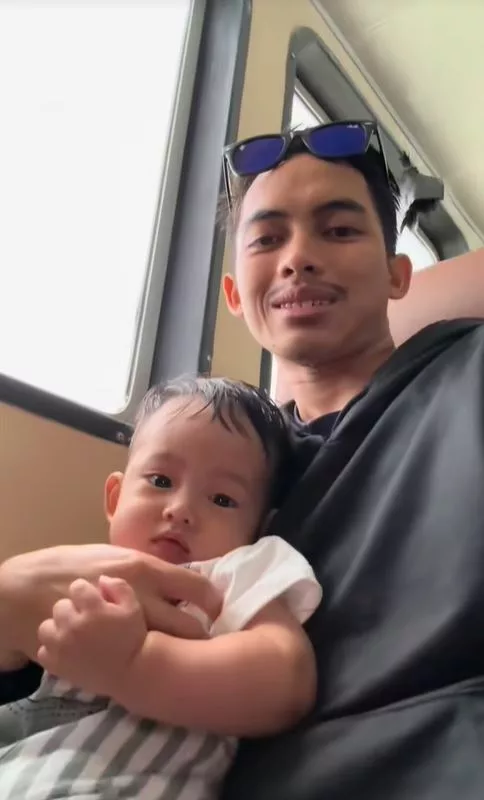 “Rezeki Abi Tengok Hud Besar Depan Mata.” Ayah Kental, Jaga Anak Sendiri Tanpa Isteri Kerana PJJ