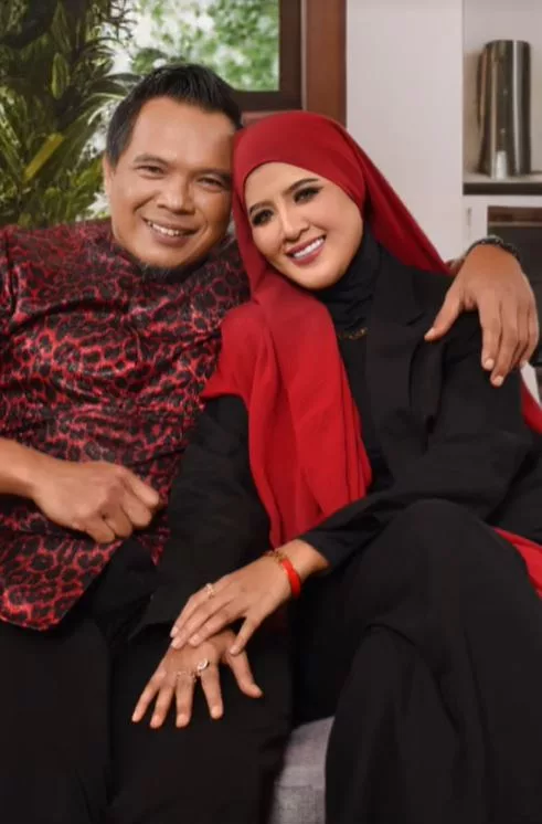 “Sabar Layak Diberi Hadiah Dari Syurga.” Nilam Ortiz Kongsi Momen Buat Kejutan Hamil Pada Azlan