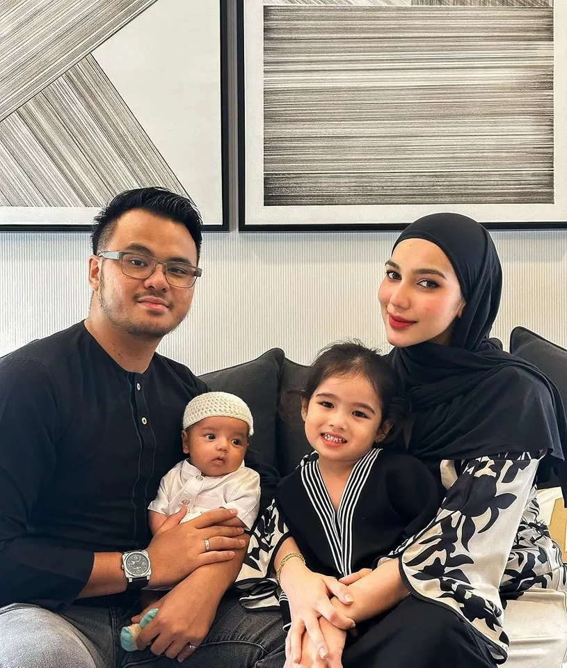 Elisya Sandha Kongsi Wajah Bahtera Elhaq Pada Usia 51 hari. Comelnya!