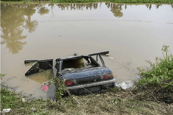 6 Sekeluarga Tenggelam Dalam Sungai. Anak Sulung Tak Ikut, Kini Sebatang Kara…