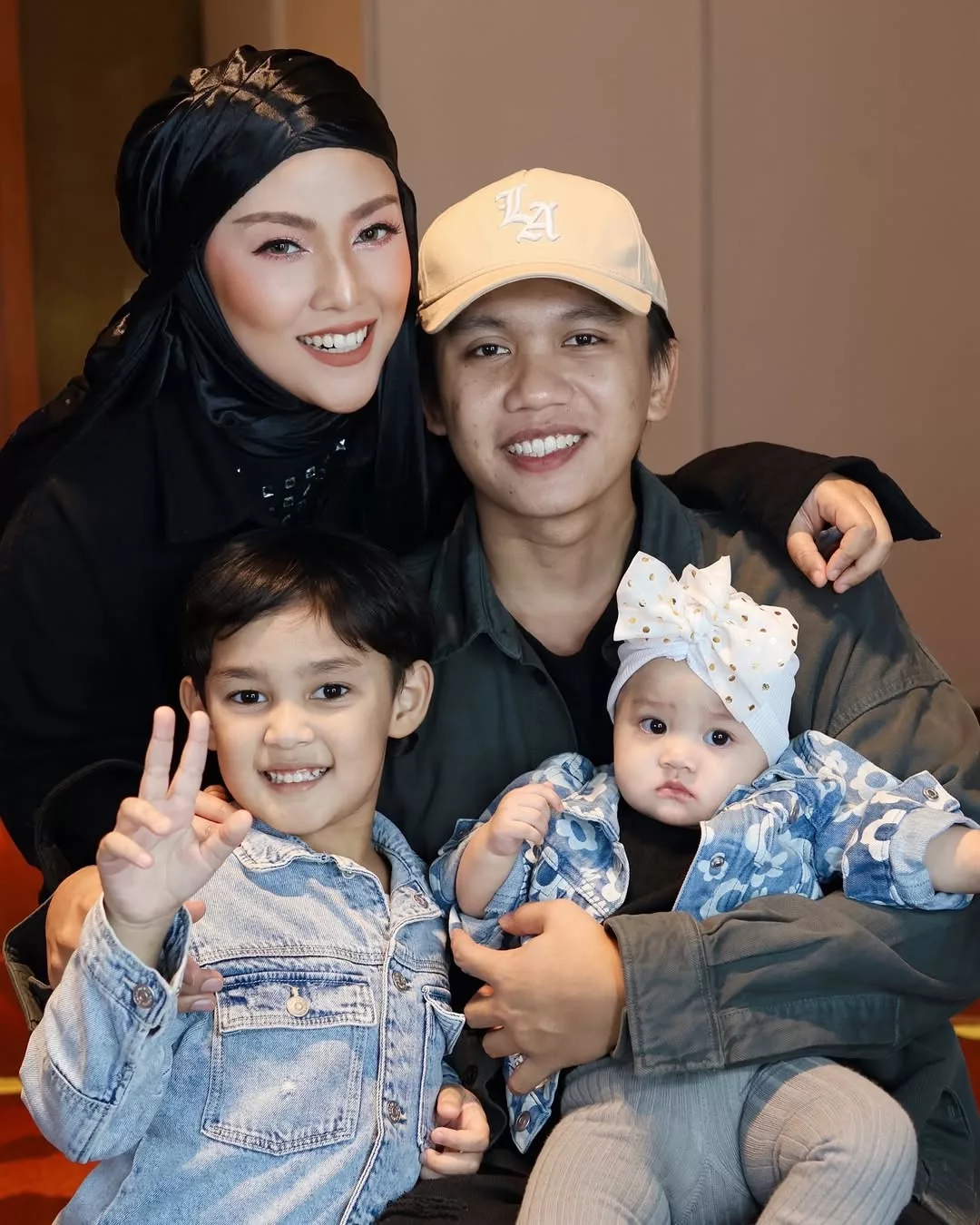 “Ubai Sangat Bertanggungjawab.” Shila Amzah Tolak Dakwaan Kerja Keras Sebab Tanggung Suami