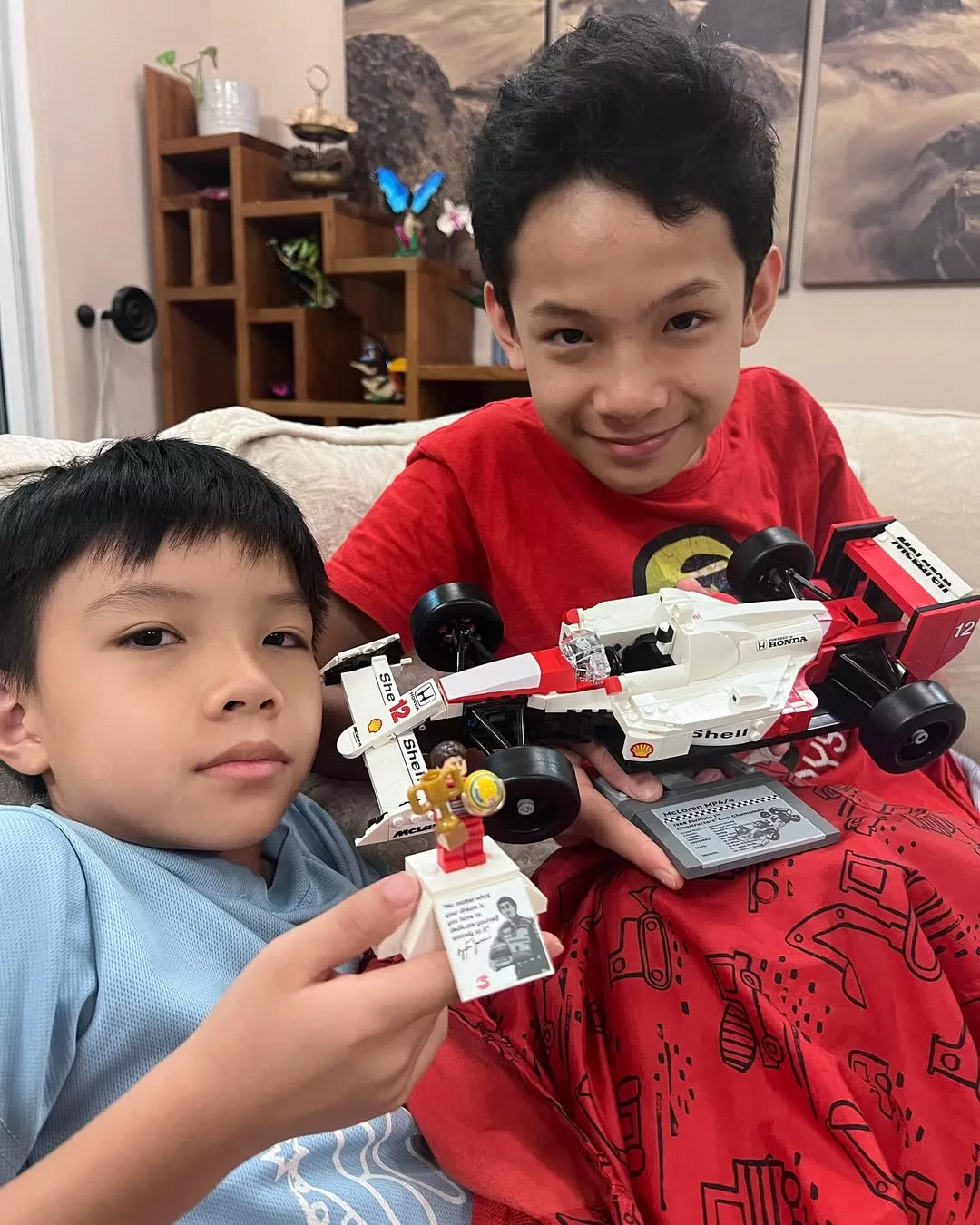 “Bila Tak Dapat, Dia Tantrum.” Elak Anak Ketagih Gajet, Naz Rahman Ganti Dengan Lego. Jadi Lebih Fokus & Kreatif!