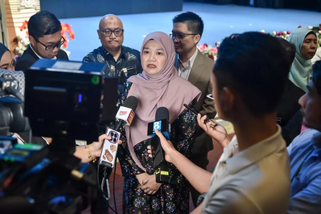 Ibu Bapa, Bersedia! PdPR Dilaksana Jika IPU Lebih 200