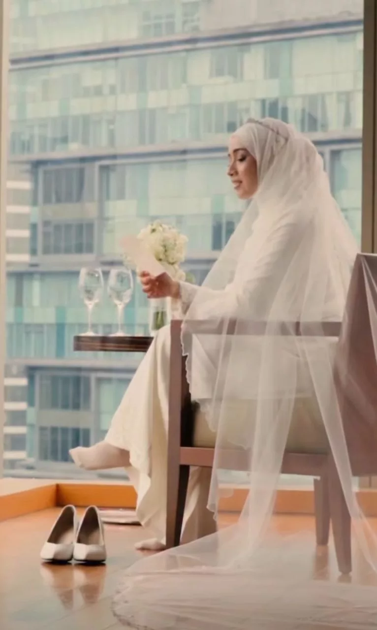 Bersemut Tengok Video Baju Nikah ‘Kak Long’, Netizen Doa Dipermudahkan Jodoh