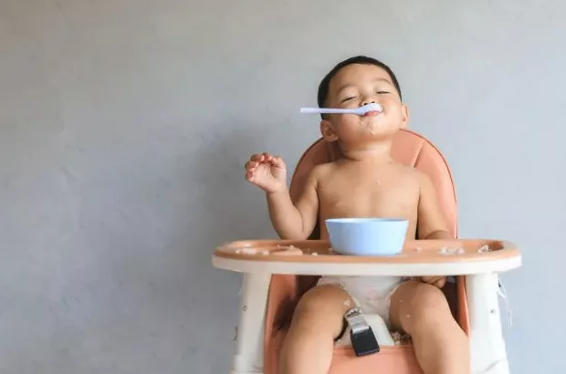 Bayi 8 Bulan Tak Mahu Makan Bubur, Ini Cadangan Dietition Tambah Selera Anak!