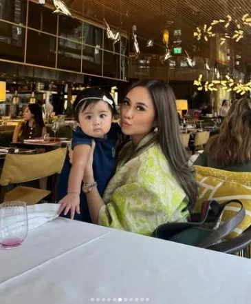 Sweet! Intan Najuwa Dedah Suami Sentiasa Lindungi & Sayangi Sejak Hari Pertama Kahwin