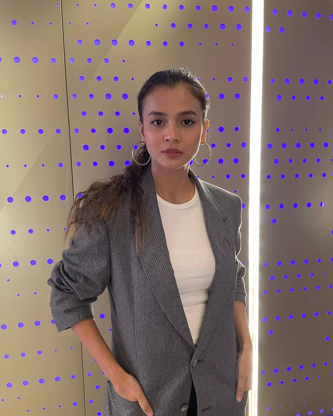 “Tak Salah Isteri Bantu Suami.” Ezzaty Abdullah Ulas Isu ‘Provider’ Dalam Rumah Tangga, Boleh Kerja Bersama