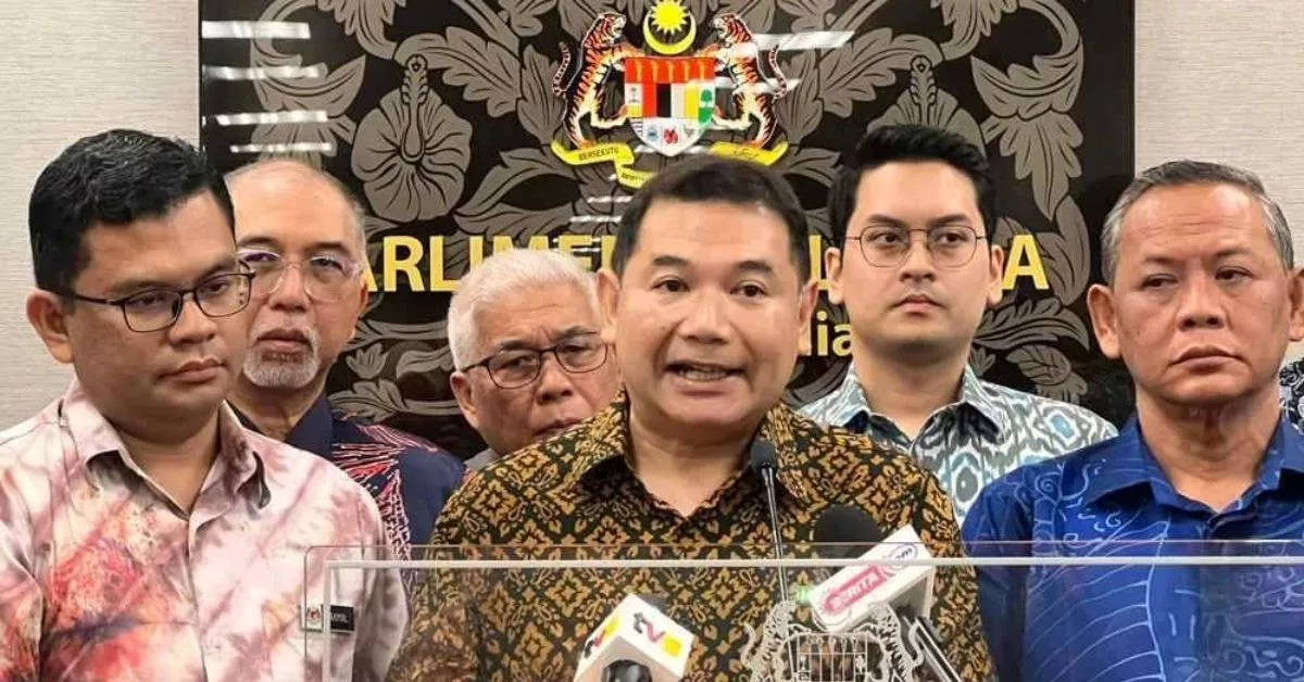 ‘Diam, Andai Teruskan AIDS!’ – Rafizi Dedah Isteri Terima Ancaman