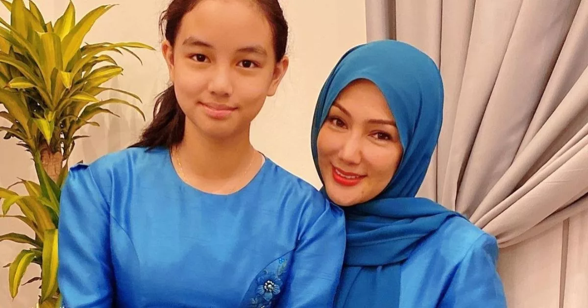 ‘I’m Proud Of You, Anak!’ – Erra Fazira Kongsi Rasa Syukur Aleesya Cemerlang IGCSE