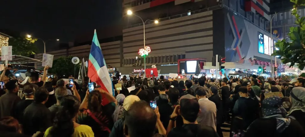 Penuh Emosi Himpunan ‘Justice for Zara’, Polis Pantau Ucapan