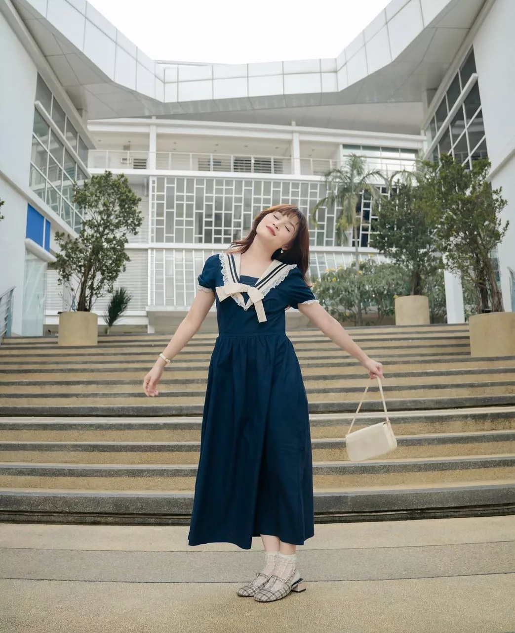 Pernah Sekolah Menengah Perempuan, Ayda Jebat Dedah Trauma Jadi Mangsa Gangguan Senior 'Tagih Cinta' 13 Pernah Sekolah Menengah Perempuan, Ayda Jebat Dedah Trauma Jadi Mangsa Gangguan Senior ‘Tagih Cinta’