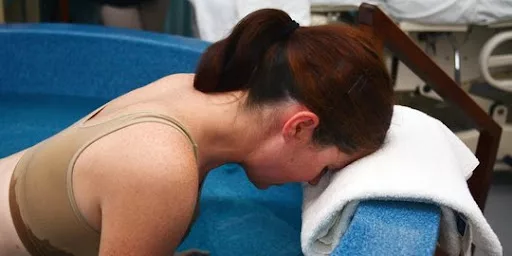 Saat Kelahiran Bertukar Tragedi, Ibu Terpengaruh Lahirkan Anak Dalam Kolam 11 Saat Kelahiran Bertukar Tragedi, Ibu Terpengaruh Lahirkan Anak Dalam Kolam