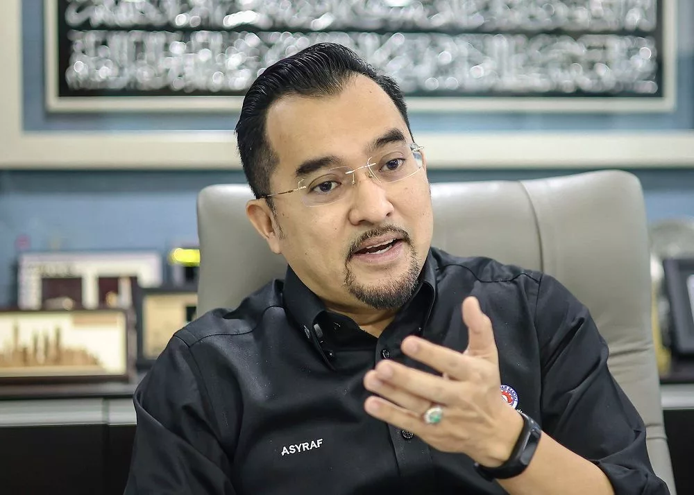 Aktiviti ‘Pelik-Pelik’ Tengah Malam, Pengerusi MARA Jelas Terperinci Pilih Warden Pengawai Tentera Bersara 5 Aktiviti ‘Pelik-Pelik’ Tengah Malam, Pengerusi MARA Jelas Terperinci Pilih Warden Pengawai Tentera Bersara