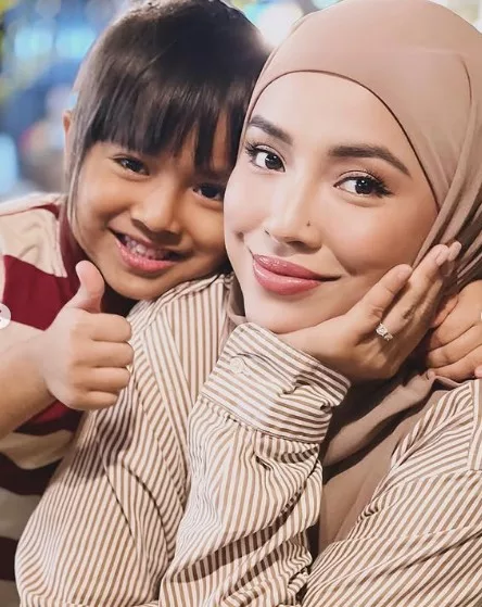 “Selagi Dia Belum Bersedia” Ika Nabila Utamakan Keselamatan, Tetap Pilih Bawa Anak Lelaki Masuk Tandas Wanita!