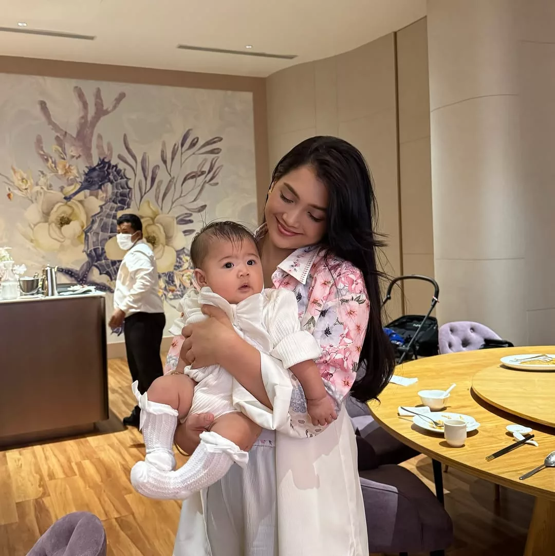 “Kalau Ada Duit Sendiri, Rasa Hebat.” Atikah Suhaime Pesan Kena Hormat Suami Walau Bekerja