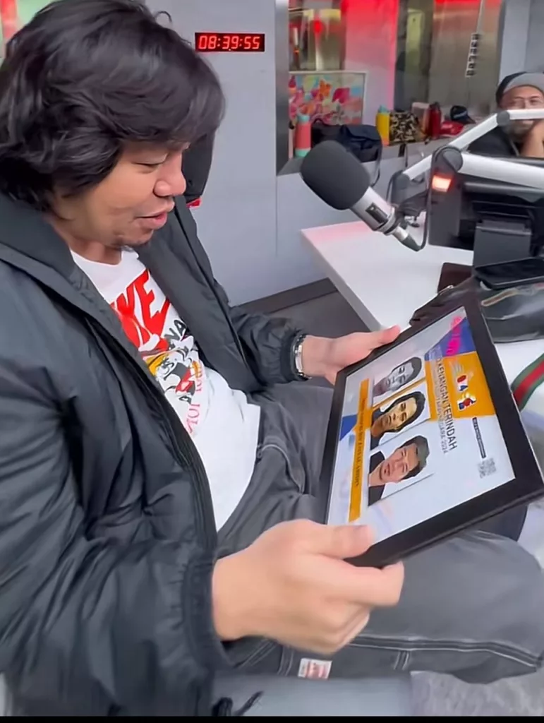 Tengok Balik IC Lama, Jep Sepahtu Pun Tersentuh… Begini Cara Nak Mohon Foto Kenangan Terindah JPN