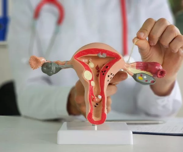 Demi Nyawa Ibu, Doktor Cadang ‘Ikat’ Selepas 3 Kali Czer – Ini Penjelasan Dr. Malar