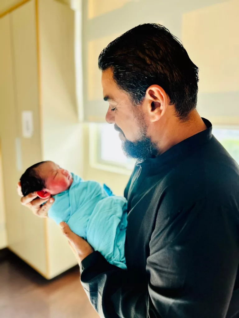 19 Tahun Menunggu, Akhirnya Pasangan Menanti Zuriat Ini Dikurniakan Anak