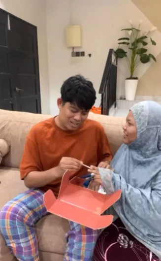 “Tak Pernah Lihat Dua Garisan” Enam Tahun Tunggu Zuriat, Beby Tora Umum Hamil!