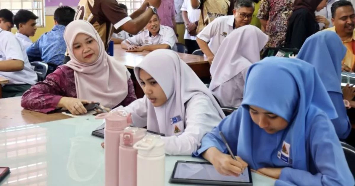 72 Sekolah Ditutup Sementara Sempena Sidang Kemuncak ASEAN Ke-47, Jalani PdPR 7 72 Sekolah Ditutup Sementara Sempena Sidang Kemuncak ASEAN Ke-47, Jalani PdPR