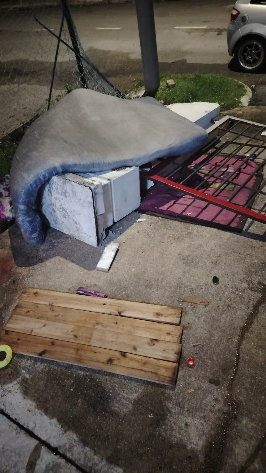 Ibu Tak Sangka, Tiang Pagar Rumah Sendiri Ragut Nyawa Anak 2 Tahun 20 Ibu Tak Sangka, Tiang Pagar Rumah Sendiri Ragut Nyawa Anak 2 Tahun