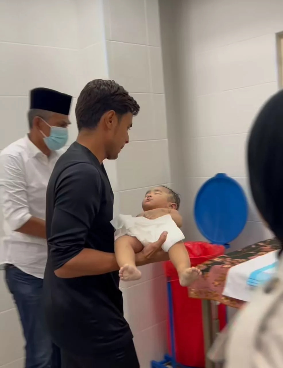 Hari Jumaat Penuh Kerinduan – Luahan Sebak Ayu Raudhah dan Zaquan Adha Buat Anak Syurga Mereka