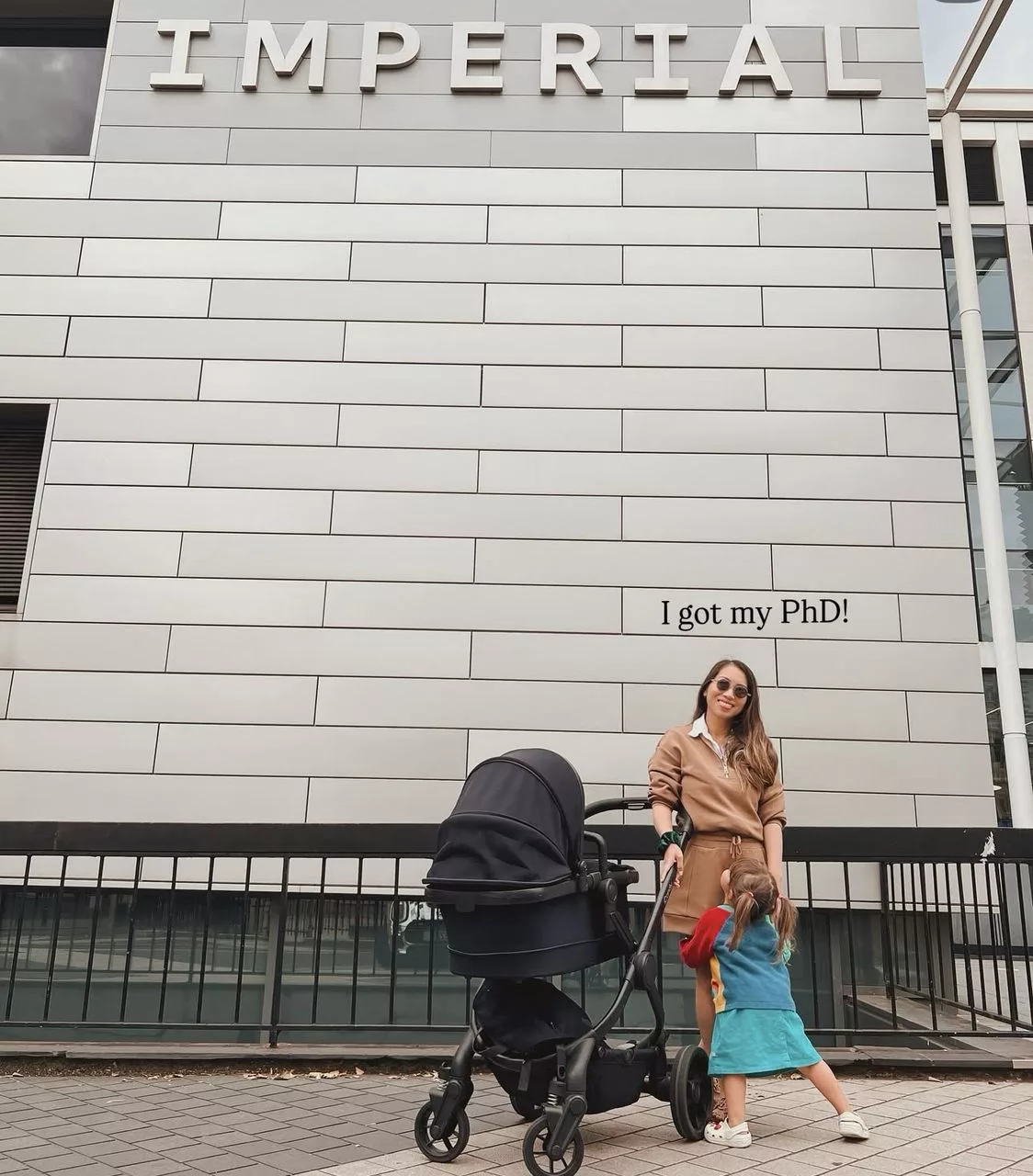 Anak Demam & Tidur Hanya Dua Jam, Dr. Amalina Kongsi Cabaran Getir Demi Genggam PhD