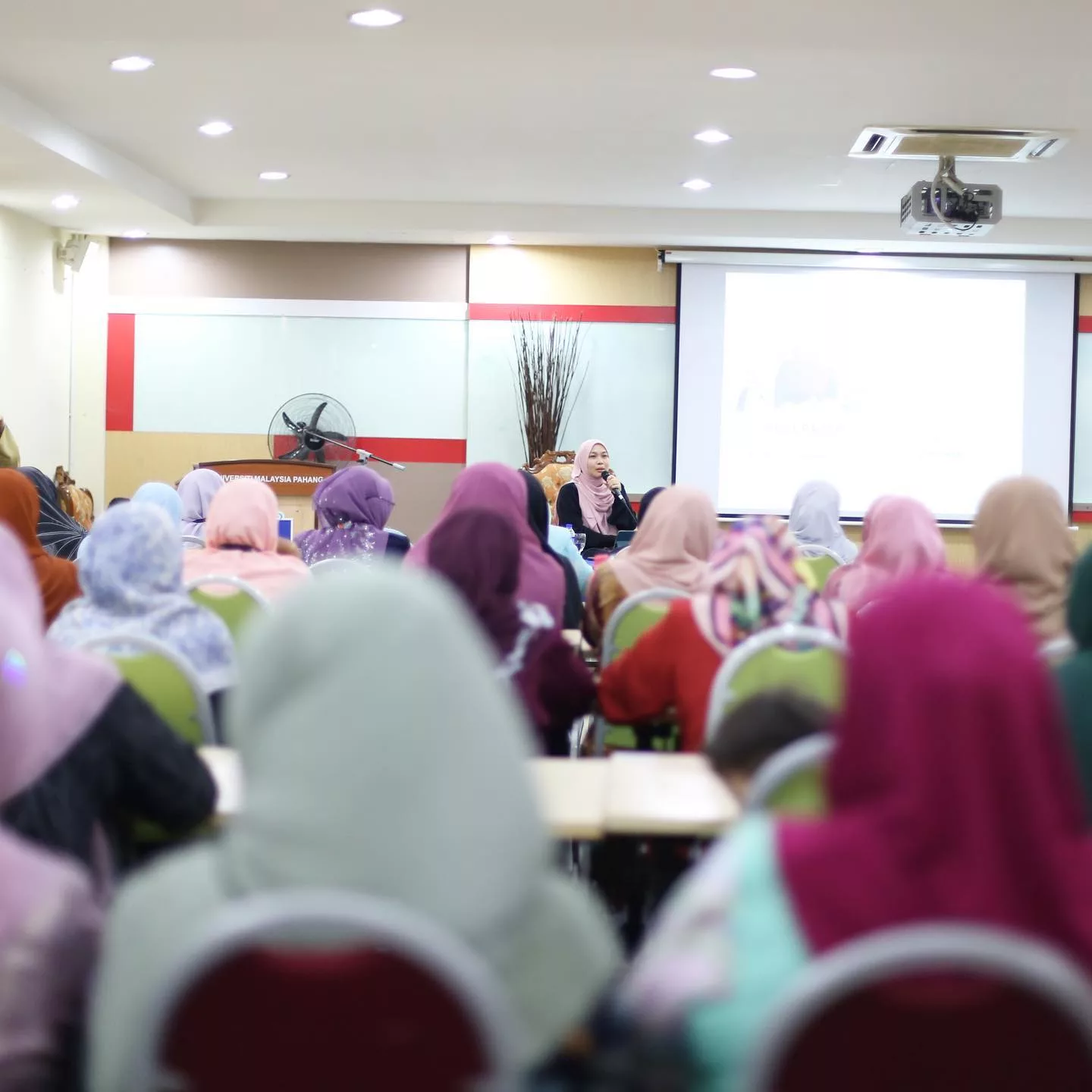 Tak Sangka Trauma Masa Kecil, Punca Ibu Suka Marah Anak