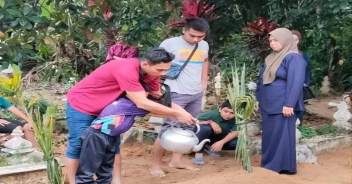 Kisah Pilu Pengorbanan Ibu Yang Terlantar 7 Tahun Sebelum Menghembus Nafas Terakhir